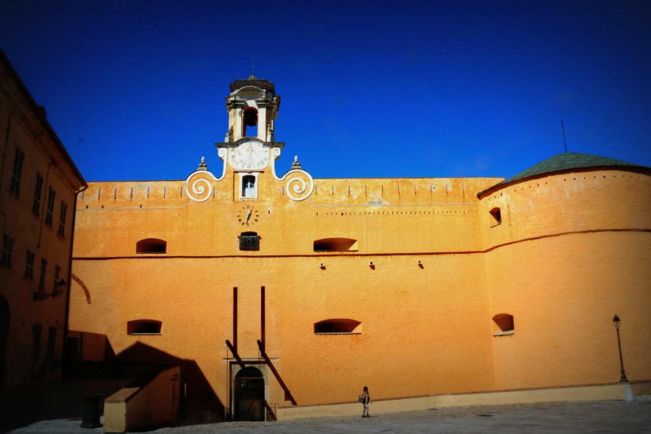 Ferienwohnung Casa Chjuca Au Coeur De La Citadelle Bastia  Exterior foto